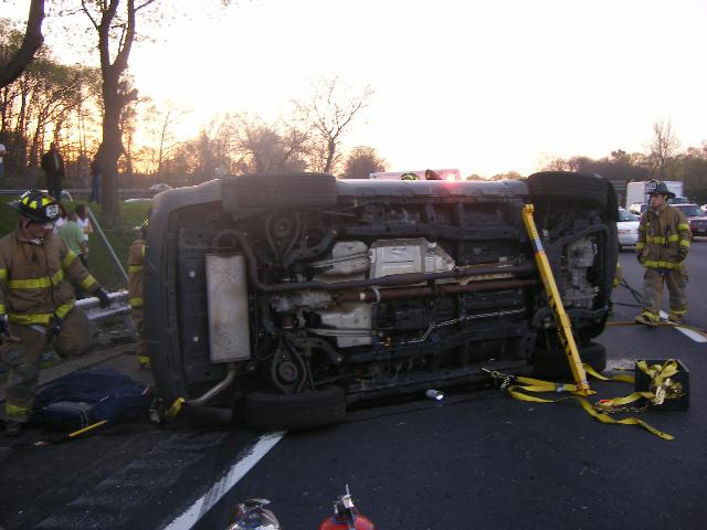 4/22/08 - Motor Vehicle Accident / Extrication 